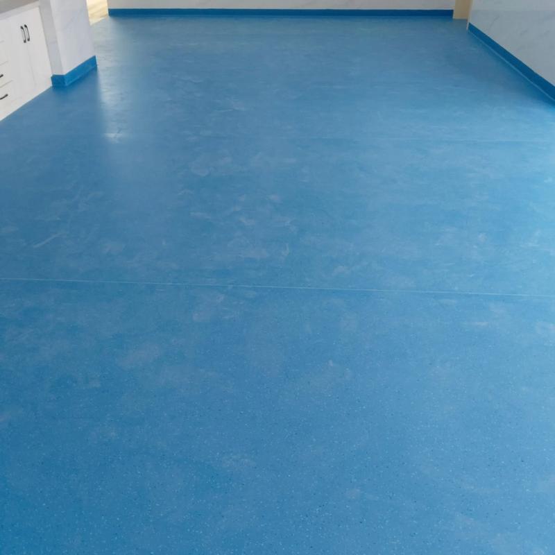 湖南長沙地毯地膠草皮自流平施工與安裝#塑膠地板施工 #自流平